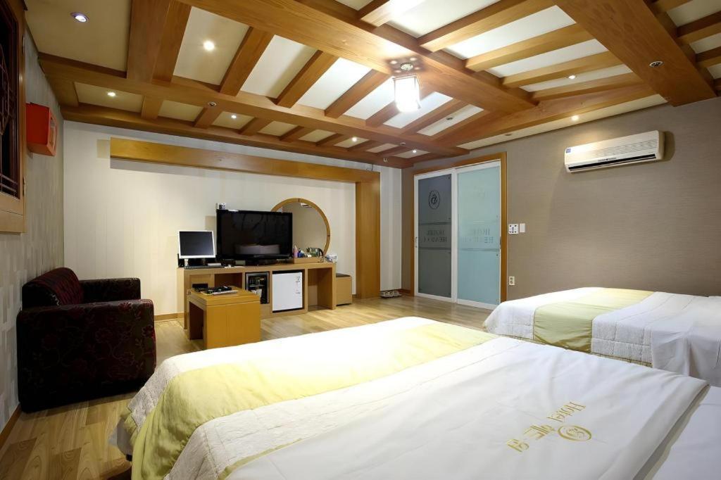 Hotel Head-One Uijeongbu Exteriér fotografie