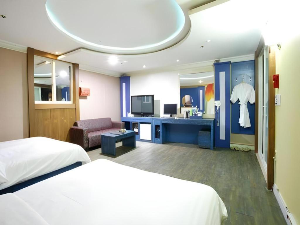 Hotel Head-One Uijeongbu Exteriér fotografie